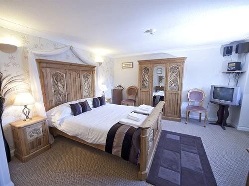 Inn The Heath 3*