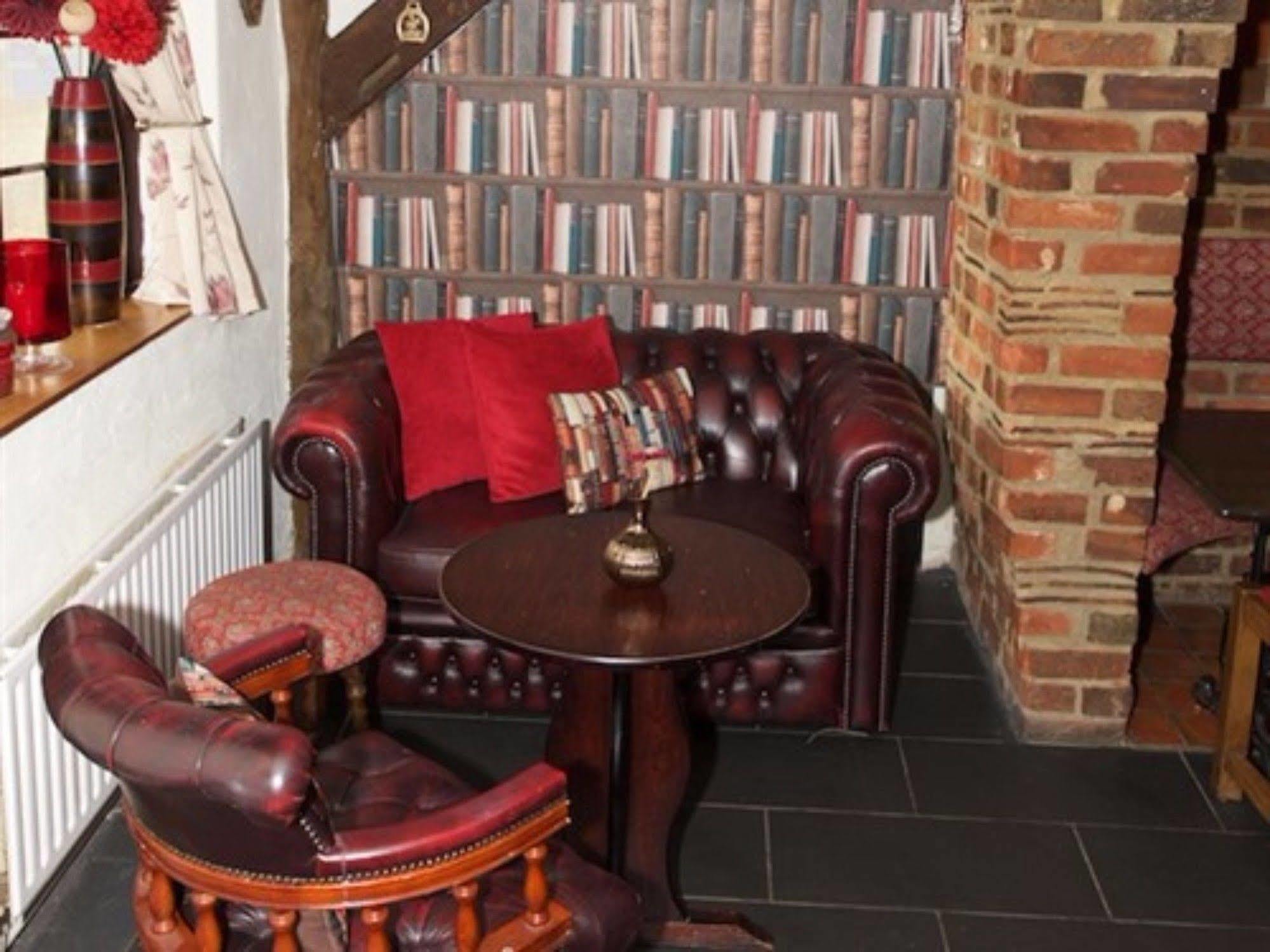 The Heath 3* Leighton Buzzard